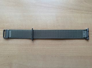 Apple Watch ULTRA 49mm. Olive Alpine Loop M