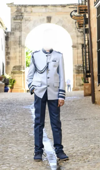 Traje de comunión niño azul marino