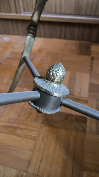 Mesa auxiliar vintage mármol y metal