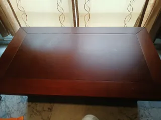 Mesa de centro elevable de madera