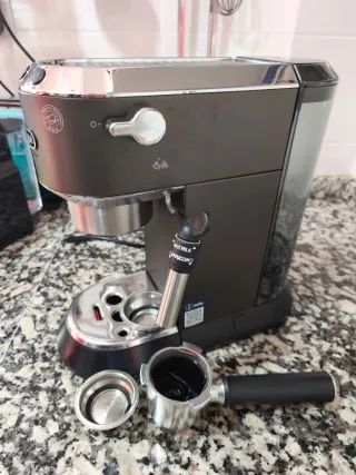 Cafetera DeLonghi Automática