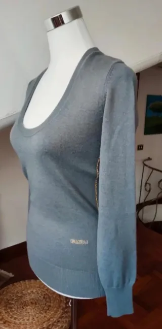 Maglione donna grigio. Marca Guru. Taglia S