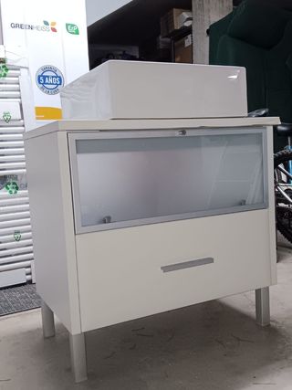 Mueble de baño con lavabo