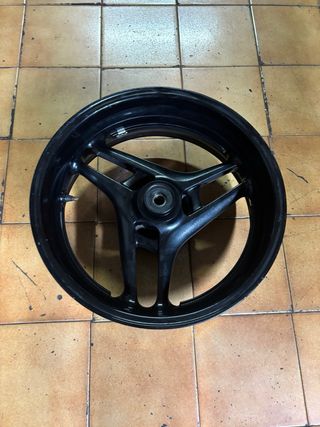 Llanta Trasera Yamaha TMAX 500 2010