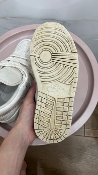 Nike Air Jordan 1 Low Beige/Blanco