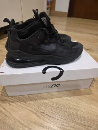 Nike Air Max 270 React Talla 42