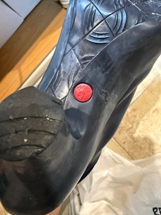 Botas camperas negras con cremallera