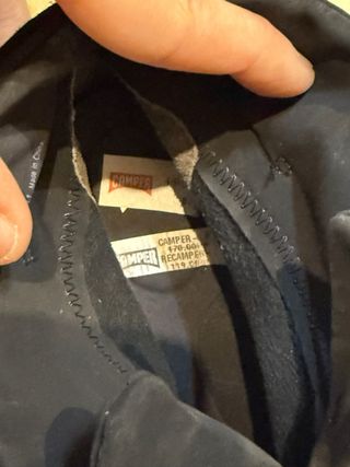 Botas camperas negras con cremallera