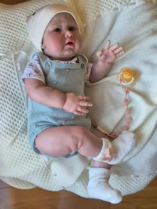 Bebé Reborn Gonzalo / Marisol Grande y Achuchable