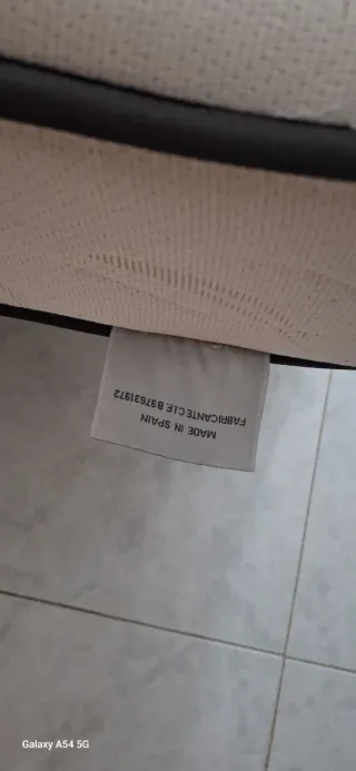 Colchón 135x190 mas somier.