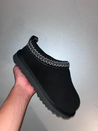 Pantuflas UGG Tasman Negras Talla 39