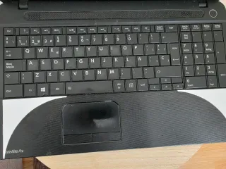 Portátil Toshiba Intel Celeron para piezas o repar