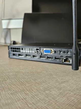 Lenovo M75q Gen 2 Mini PC AMD