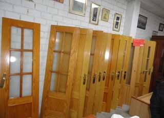 Puertas de madera con cristal