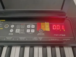 Piano Yamaha como nuevo