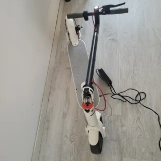 Patinete Eléctrico Xiaomi Mi 365