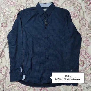 Lote 10 Camisas en buen estado.