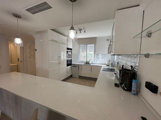 Casa pareada en alquiler en Puerto Banús en Marbella