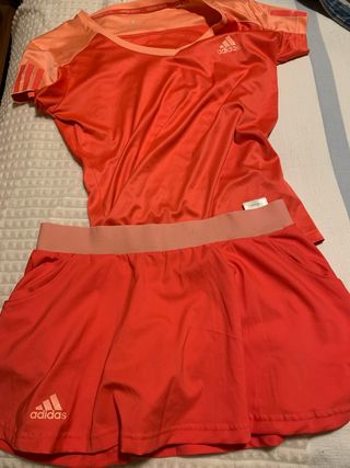 Conjunto deportivo Adidas Coral