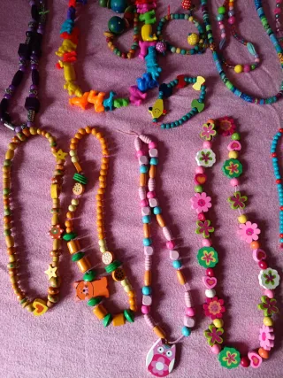 Collezione di collane e bracciali per bambini