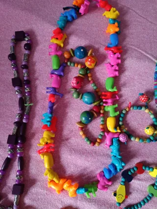 Collezione di collane e bracciali per bambini