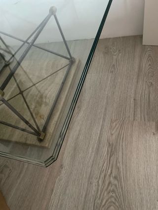 Mesa de centro cristal y metal dorado