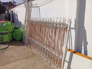 Rejas de forja y puerta