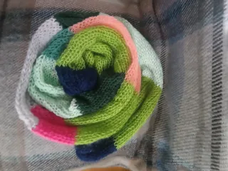 Sciarpa primaverile colorata