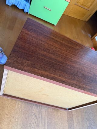 Due comodini in legno