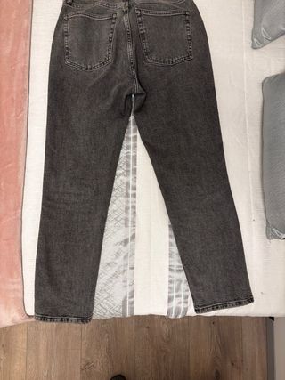 Vaqueros grises Mango