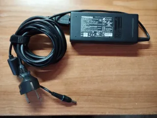 Cargador para portátil Toshiba, modelo PA3516-1AC3