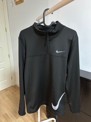 Chaqueta Nike Negra Media Cremallera