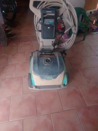 Robot Limpiafondos Hayward