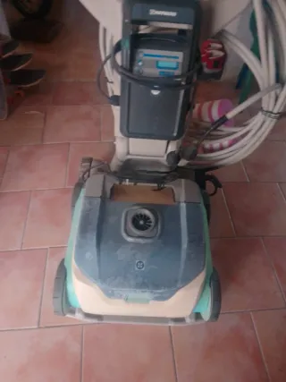Robot Limpiafondos Hayward
