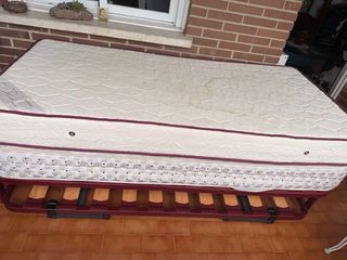 Cama nido con colchones de muelle