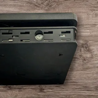 PS4 Slim 1TB + DualShock 4 + Cavi Firmware 11.0