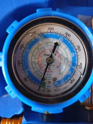 Manómetros para aire acondicionado