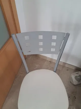 4 Sedie da Cucina in Metallo