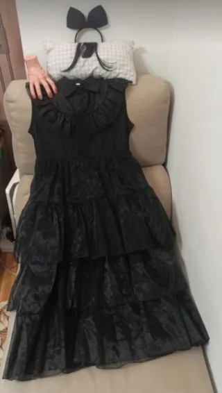 Traje Miércoles Addams negro