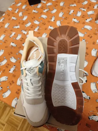 Zapatillas Levi's Talla 41 Beige/Verde