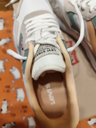 Zapatillas Levi's Talla 41 Beige/Verde