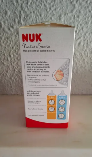 Biberón NUK Nature Sense S 0-6m Silicona