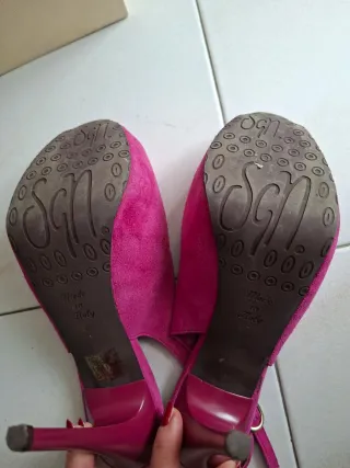 Scarpe con tacco fucsia