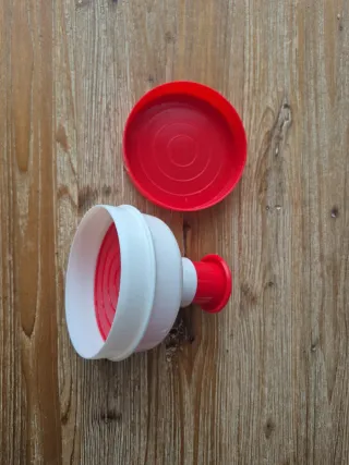 Molde Hamburguesa Plástico Rojo y Blanco