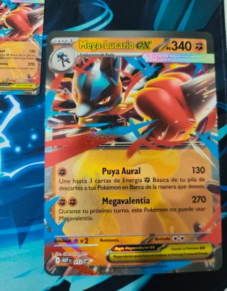 Pack Pokémon TCG Mega Lucario y Charizard