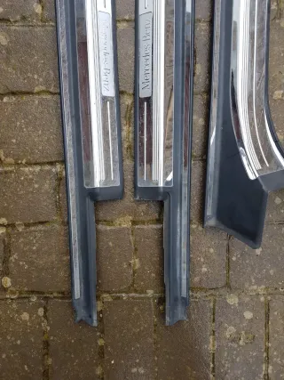 Molduras Umbrales Puerta Mercedes S W220 Restyling