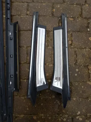 Molduras Umbrales Puerta Mercedes S W220 Restyling