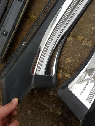 Molduras Umbrales Puerta Mercedes S W220 Restyling