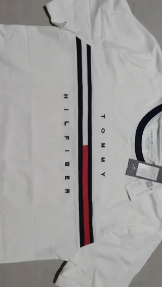 Camiseta Tommy Hilfiger Blanca Rayas Roja