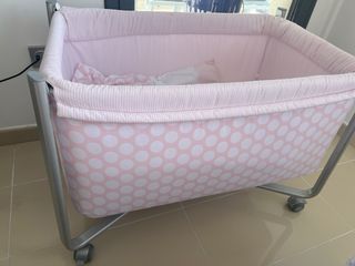 Minicuna rosa con osito